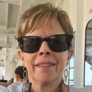 Meet your Posher, Jennie